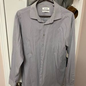 Calvin Klein button up grey with stripes XL (17)